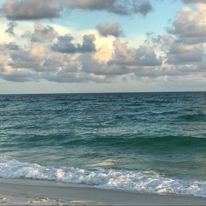 Meet your Posher, Kenda